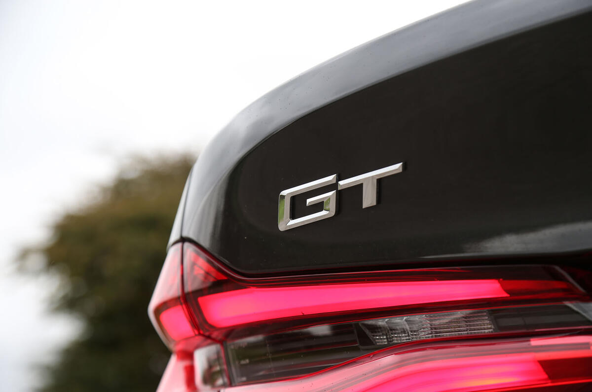 BMW 6 Series Gran Turismo badging