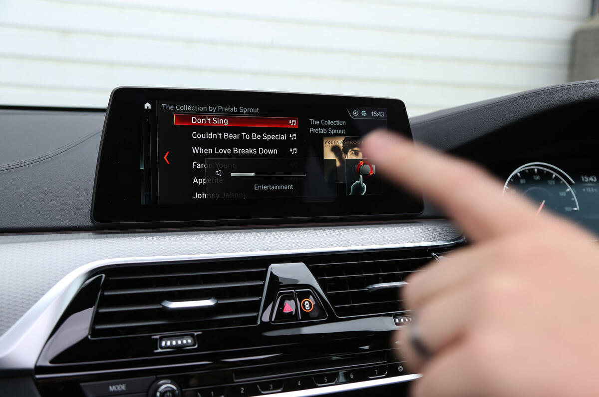 BMW 6 Series Gran Turismo gesture control