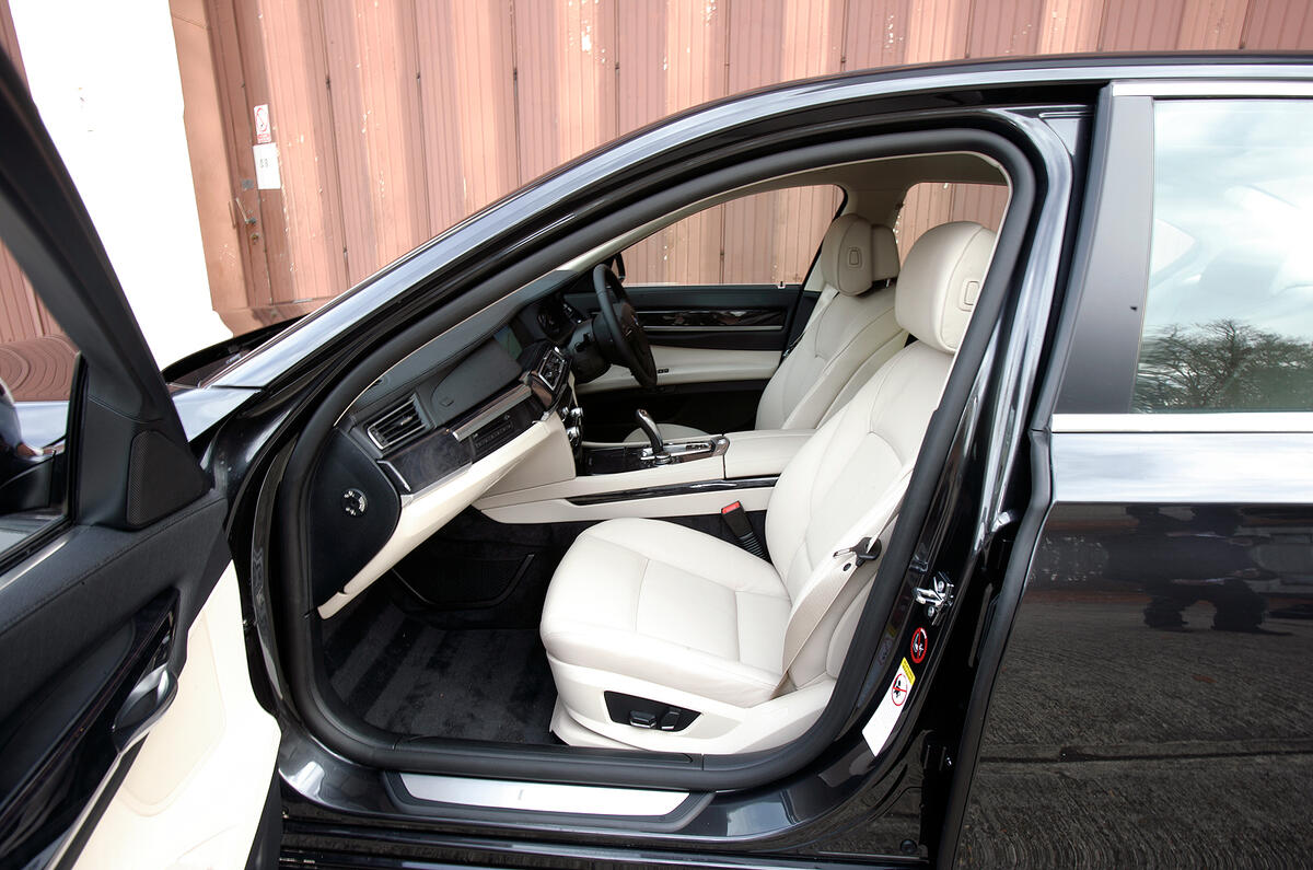 BMW 7 Series front seats