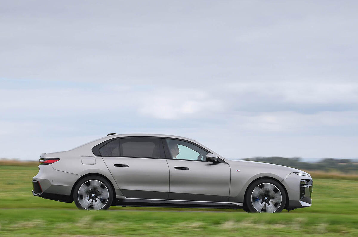 BMW 7 Series review 2025 0002