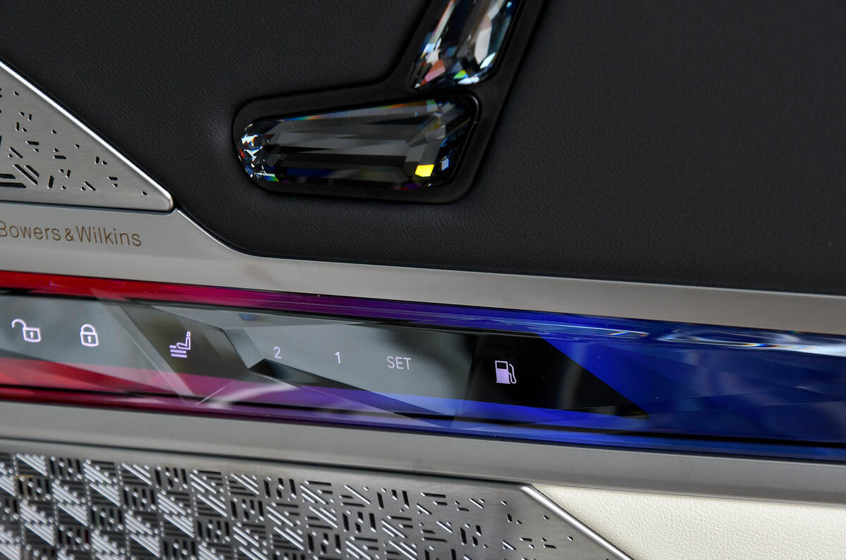 BMW 7 Series review 2025 0021