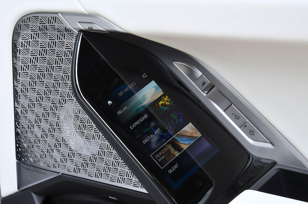 BMW 7 Series review 2025 0026