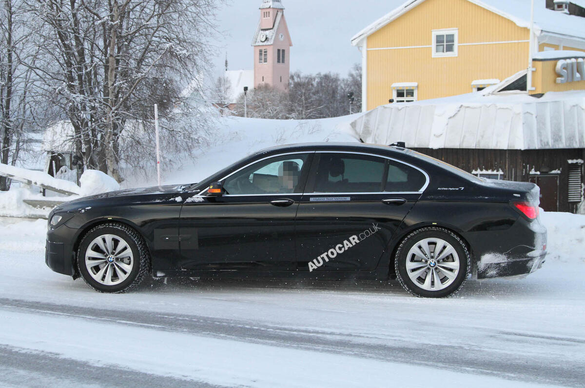 Spy pictures: BMW 7-series