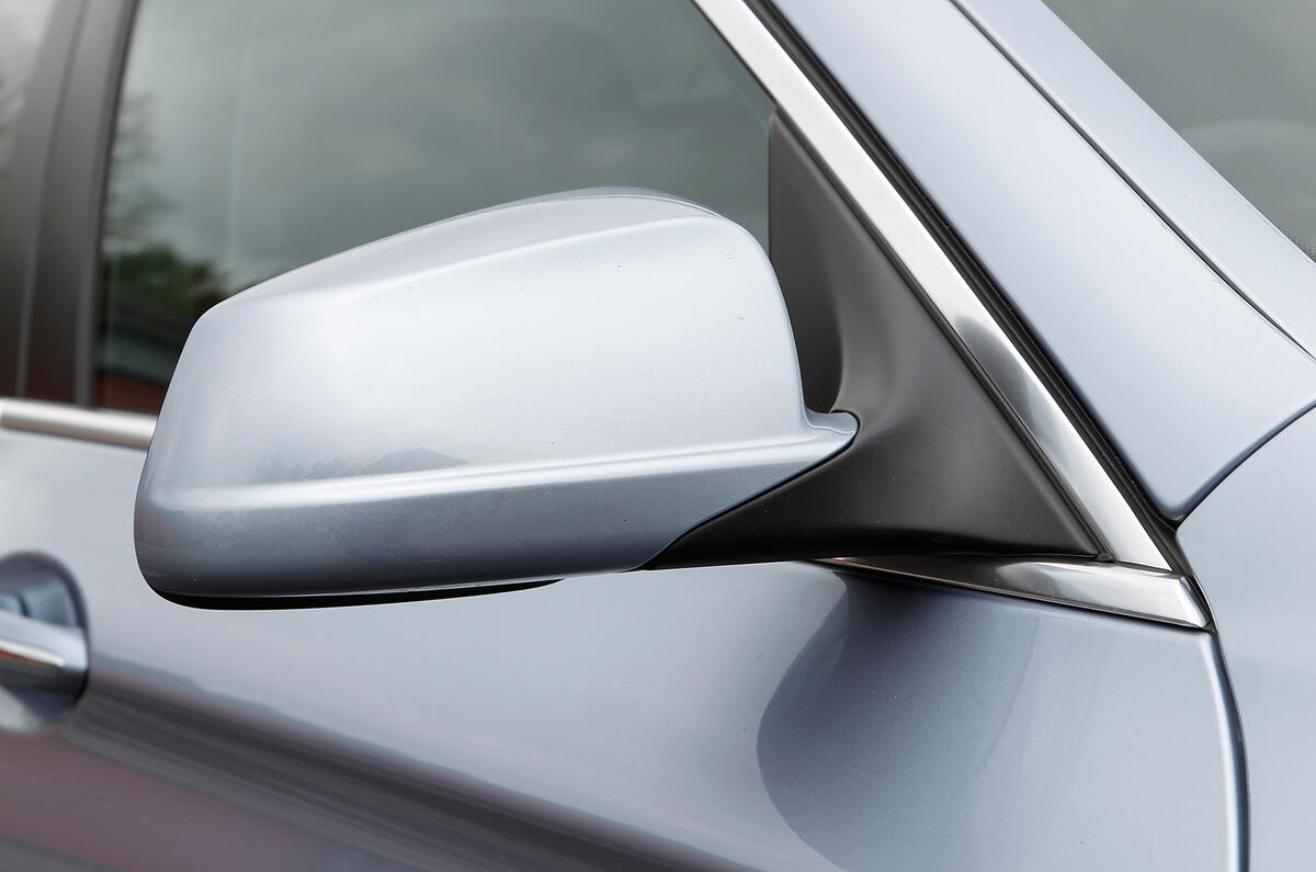 BMW ActiveHybrid 5 wing mirror