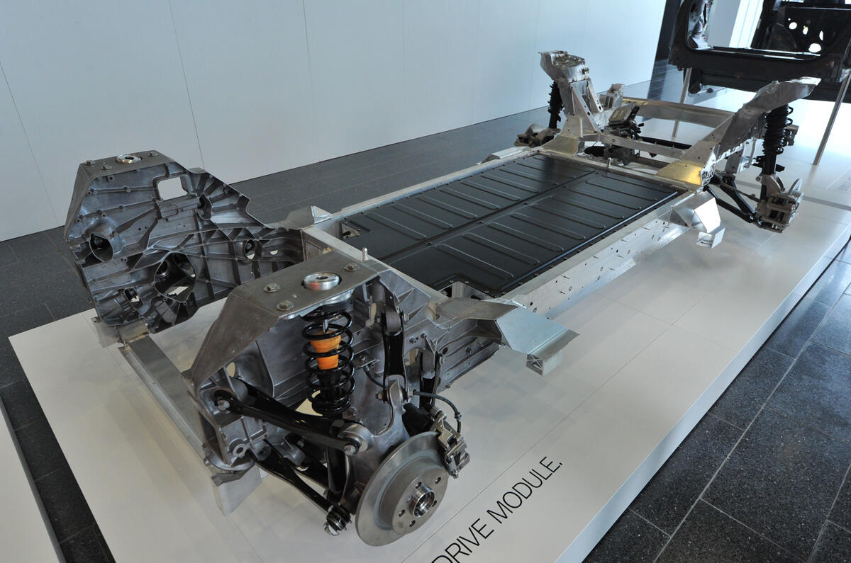 BMW's seventh-gen 3-series uncovered