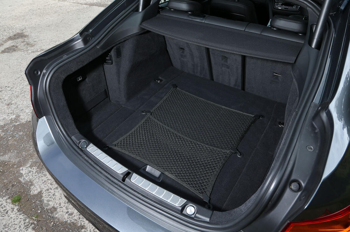 Comparison: BMW 420d Gran Coupe versus 330d saloon