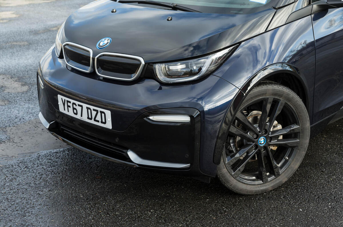 BMW i3s