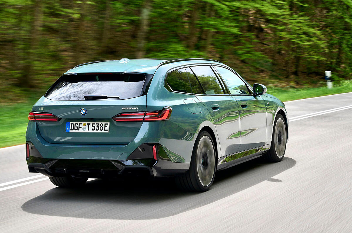 bmw i5 touring review 2025 18 rear tracking