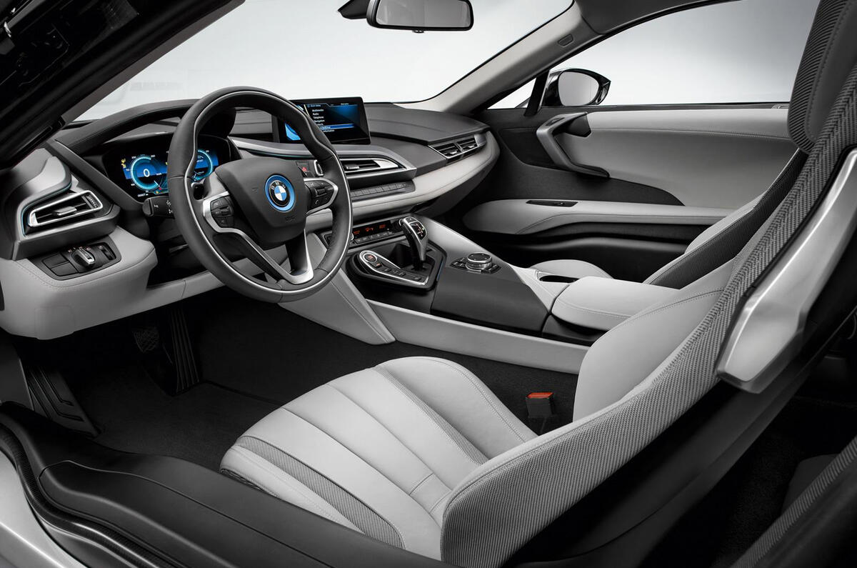 BMW i8 revealed in production specification