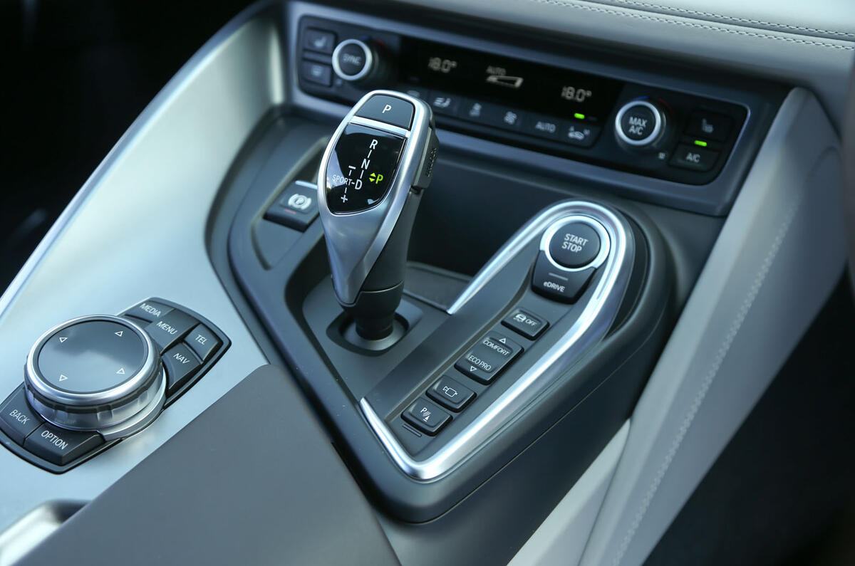 BMW i8 interior Autocar BMW i8 interior Autocar