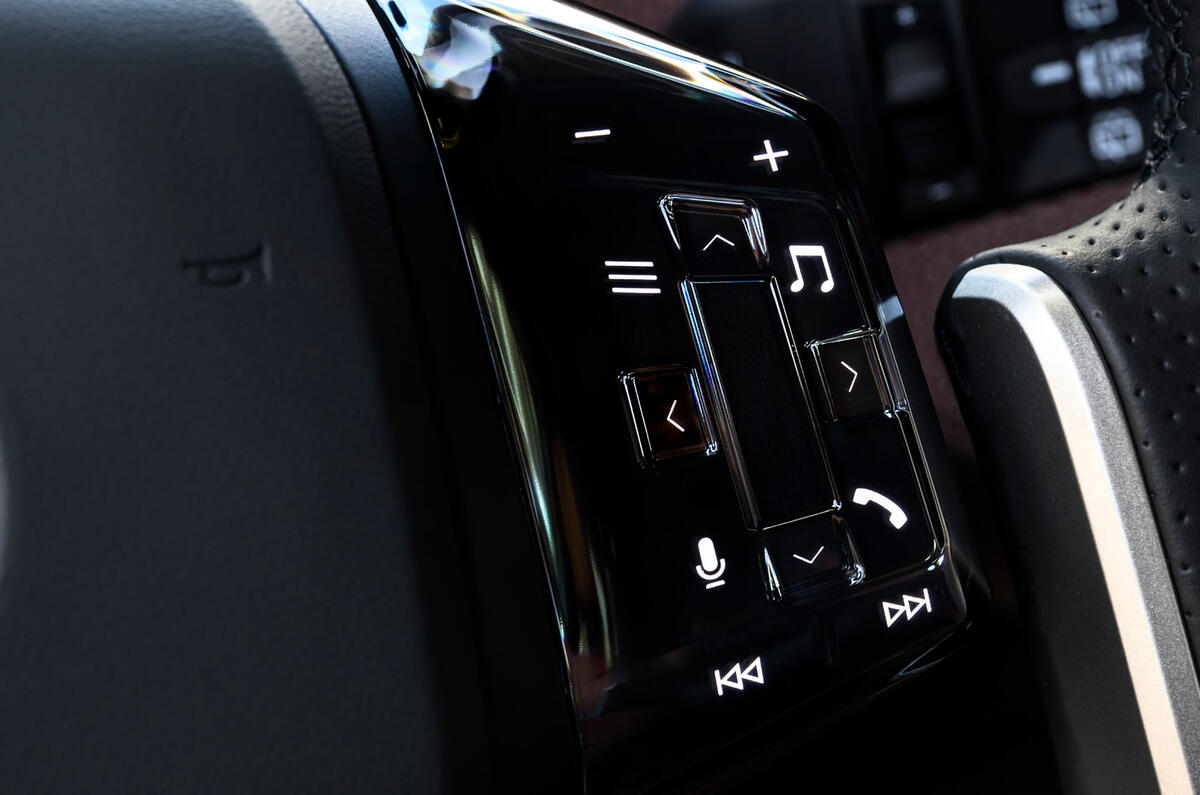 BMW iX3 review 2025 018