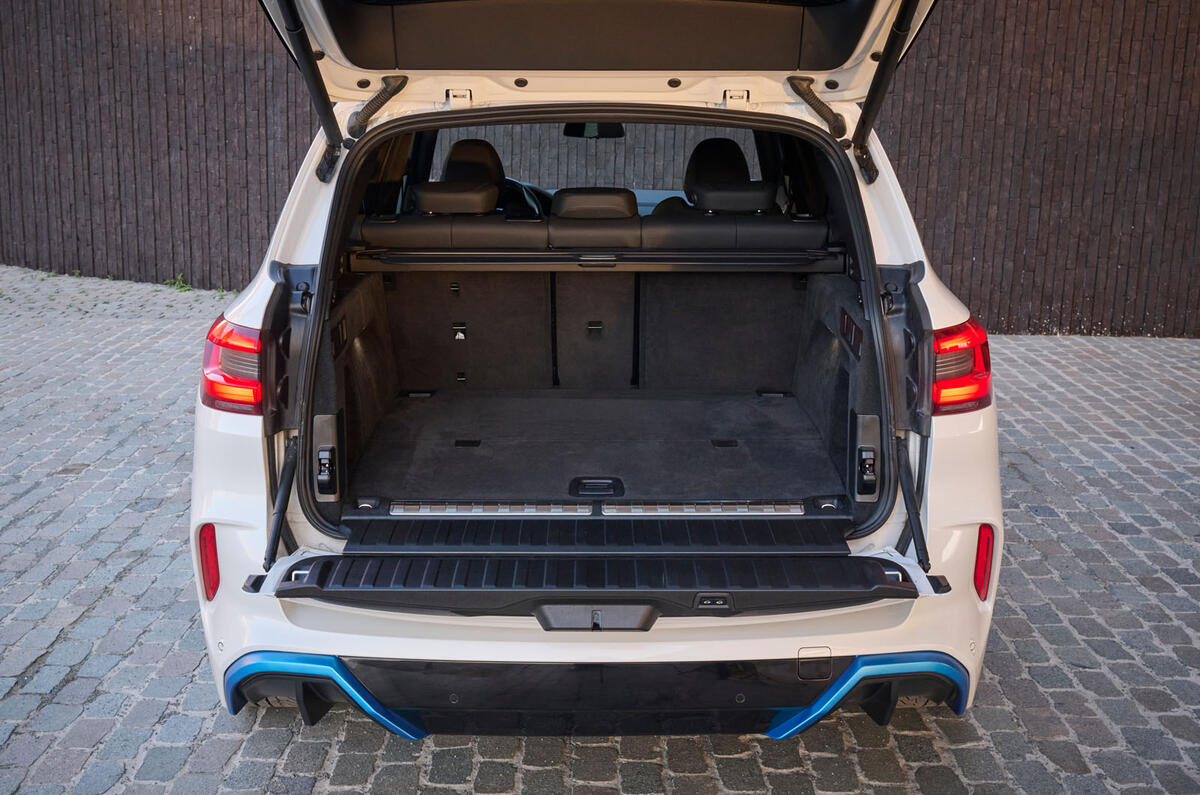 bmw ix5 hydrogen review 2023 23 boot