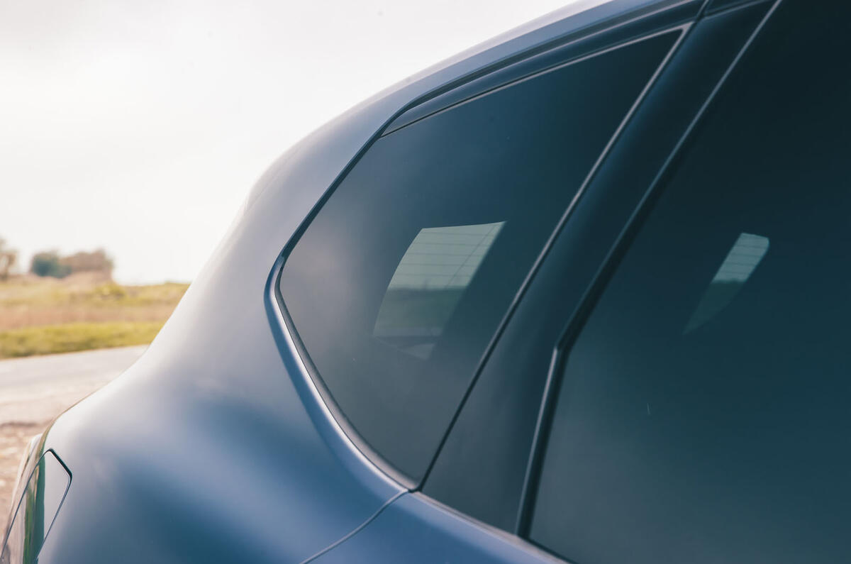 BMW iX£ road test review 2026 008