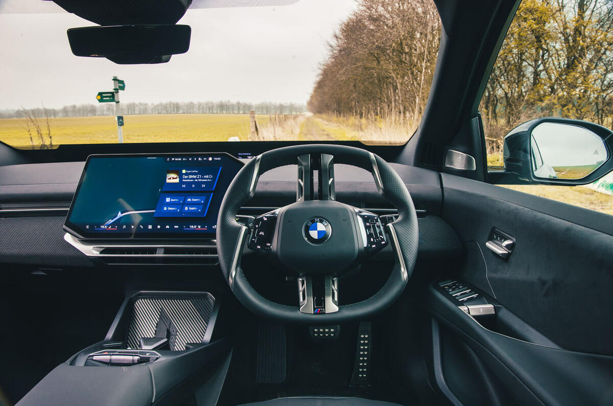 BMW iX£ road test review 2026 012