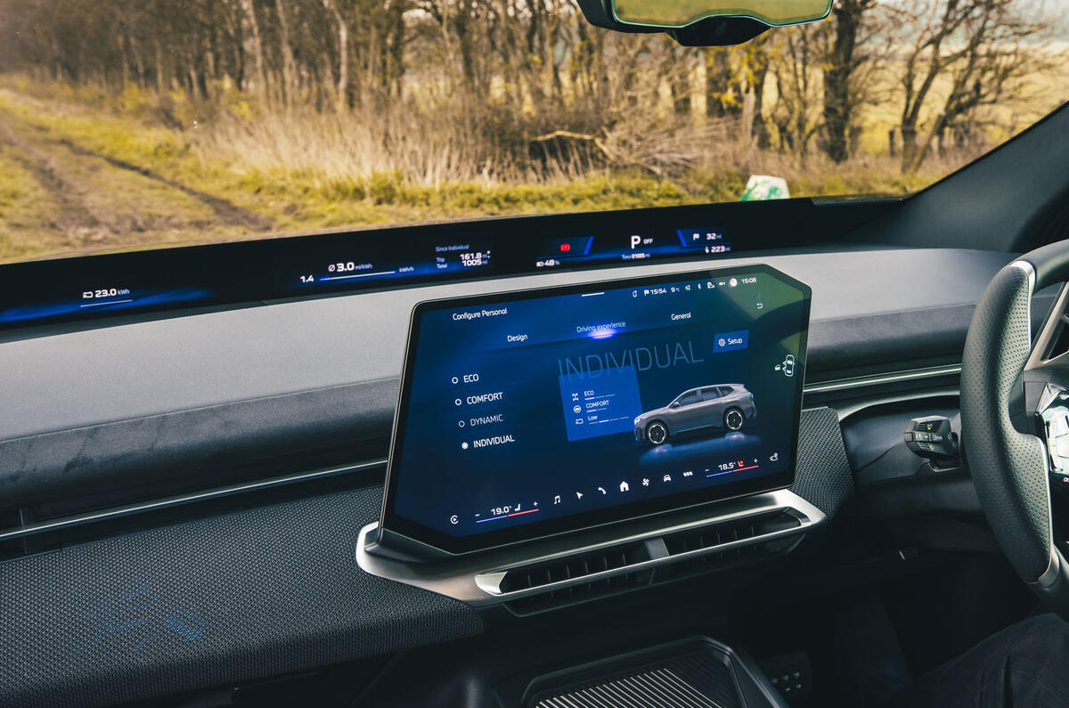 BMW iX£ road test review 2026 016