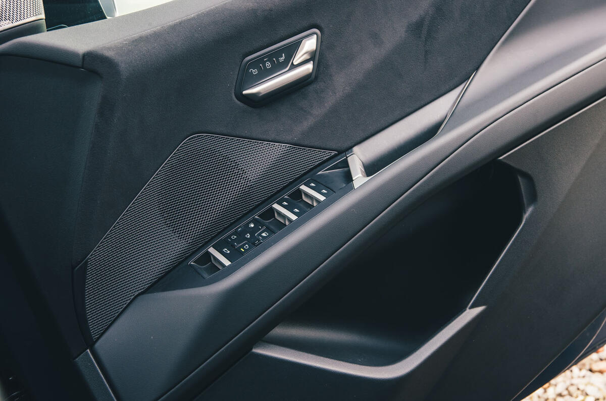 BMW iX£ road test review 2026 020