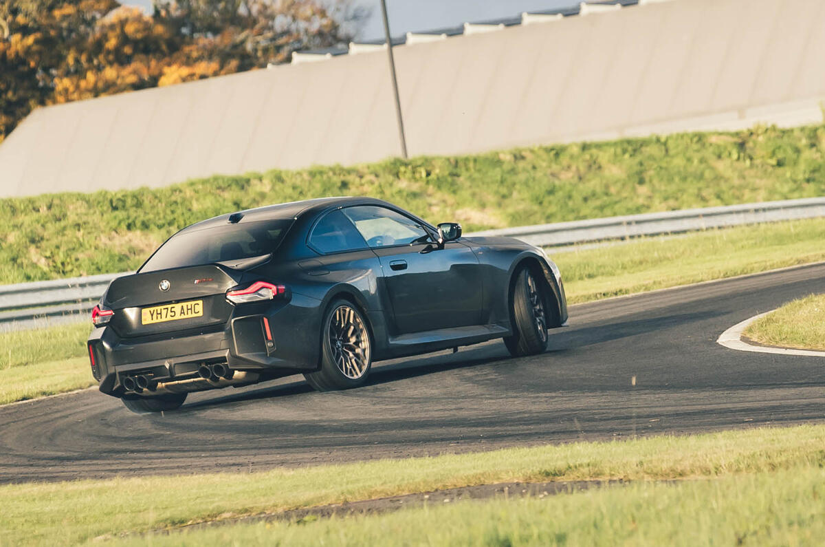 BMW M2 CS avis 2025 03 BMW M2 CS avis 2025 03