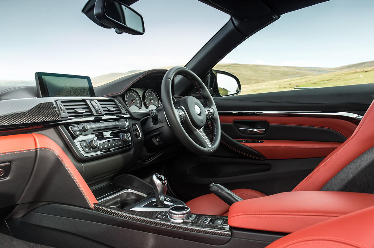BMW M4 Convertible dashboard