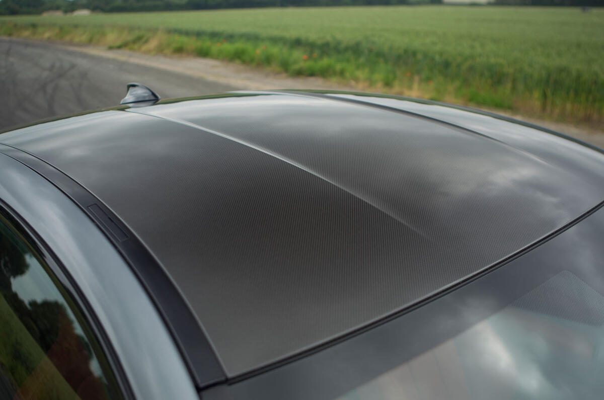 BMW M4's carbonfibre roof