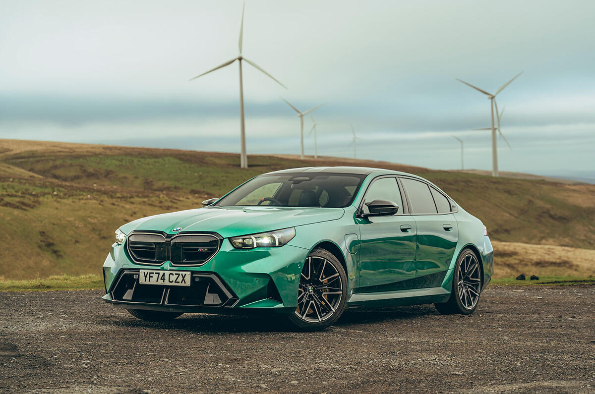 BMW M5 review 2025 033 front statoc