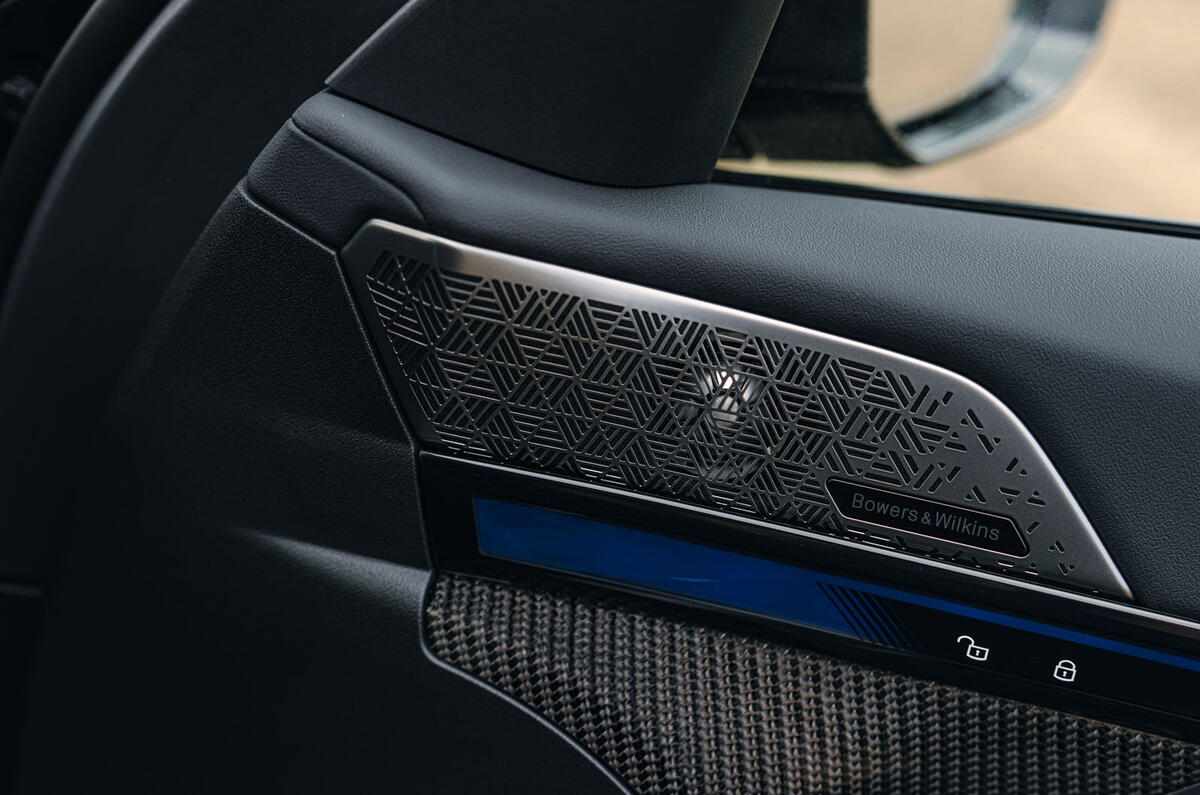 bmw m5 touring 2025 Review speaker grille 3825 bmw m5 touring 2025 Review speaker grille 3825