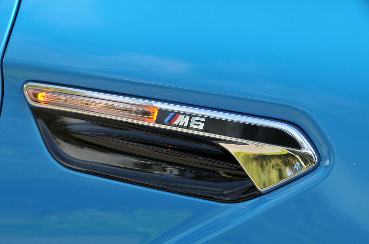 BMW M6 side indicator