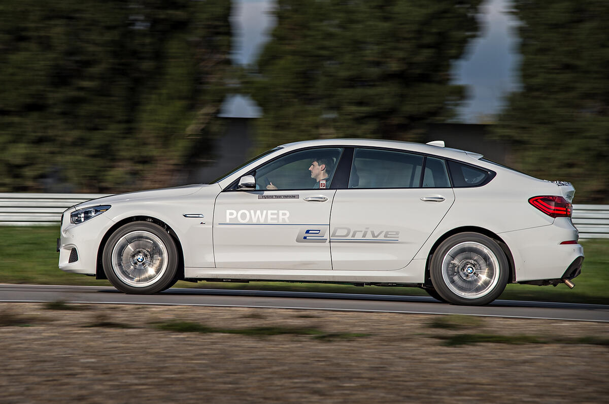BMW’s ‘Tesla-killer’ – first ride in the new Power eDrive plug-in hybrid