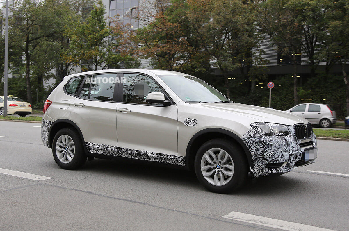 BMW X3 facelift spotted - first pictures
