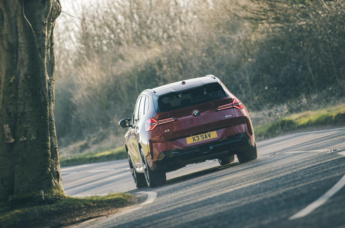 bmw x3 m50 2025 Review rear corner 40