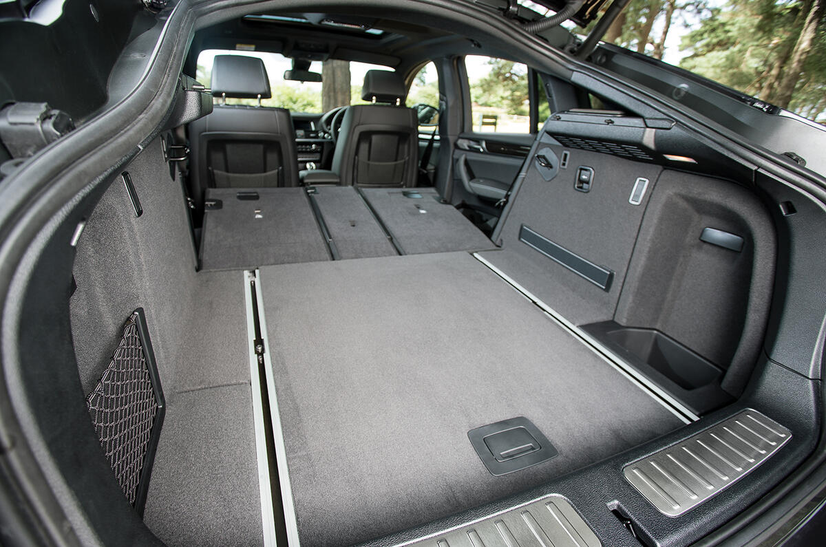 BMW X4's seat flexibility