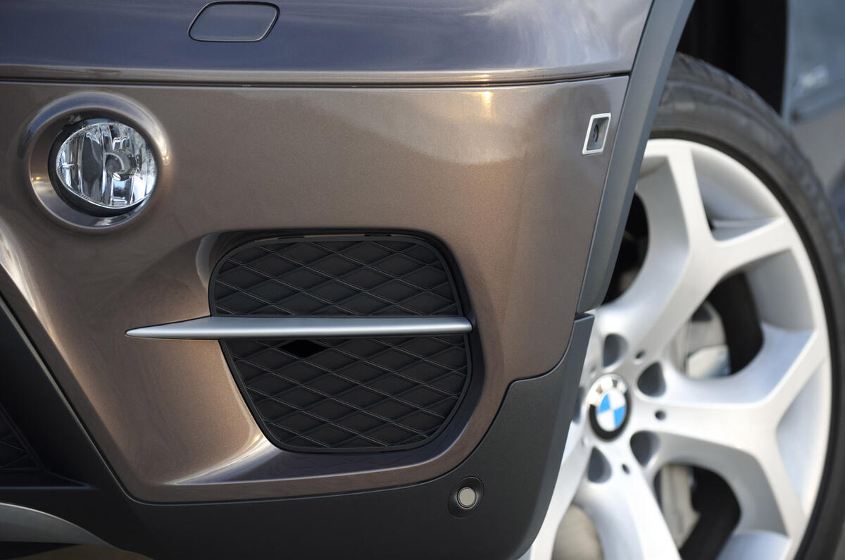 Geneva motor show: BMW X5