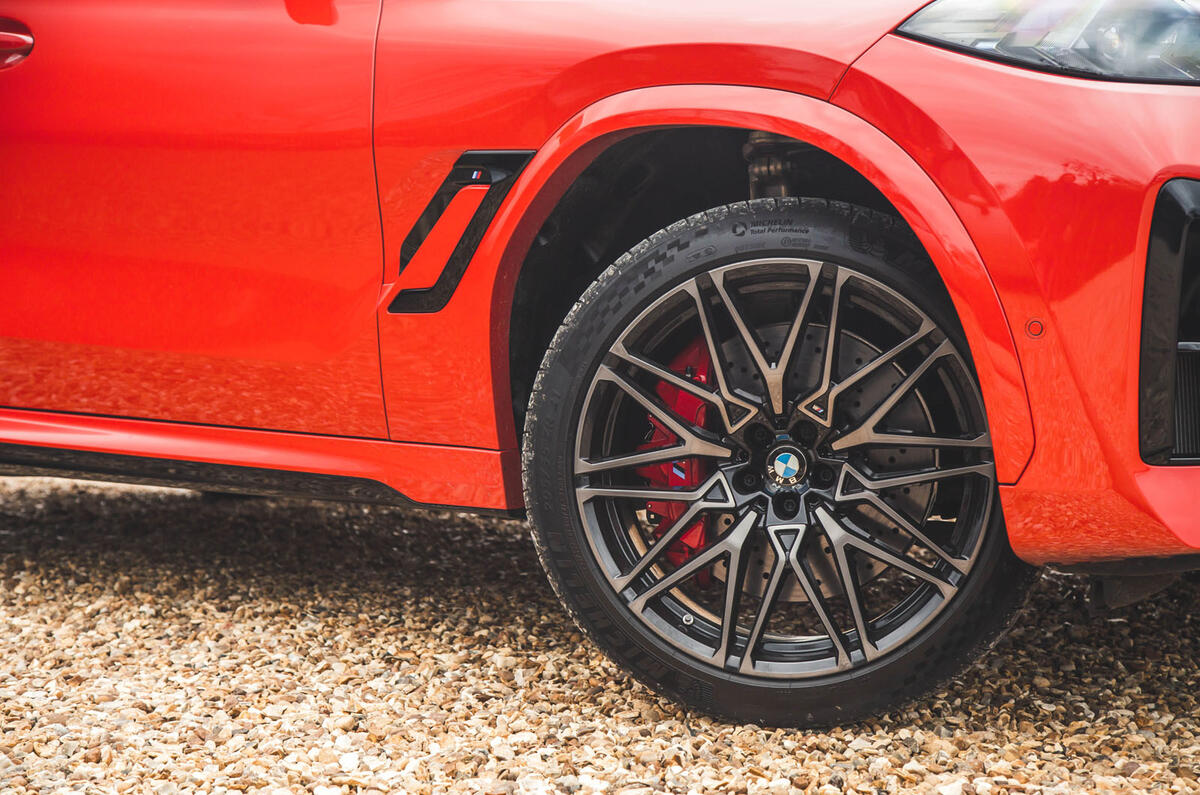 bmw x6m review 2024 06 wheel