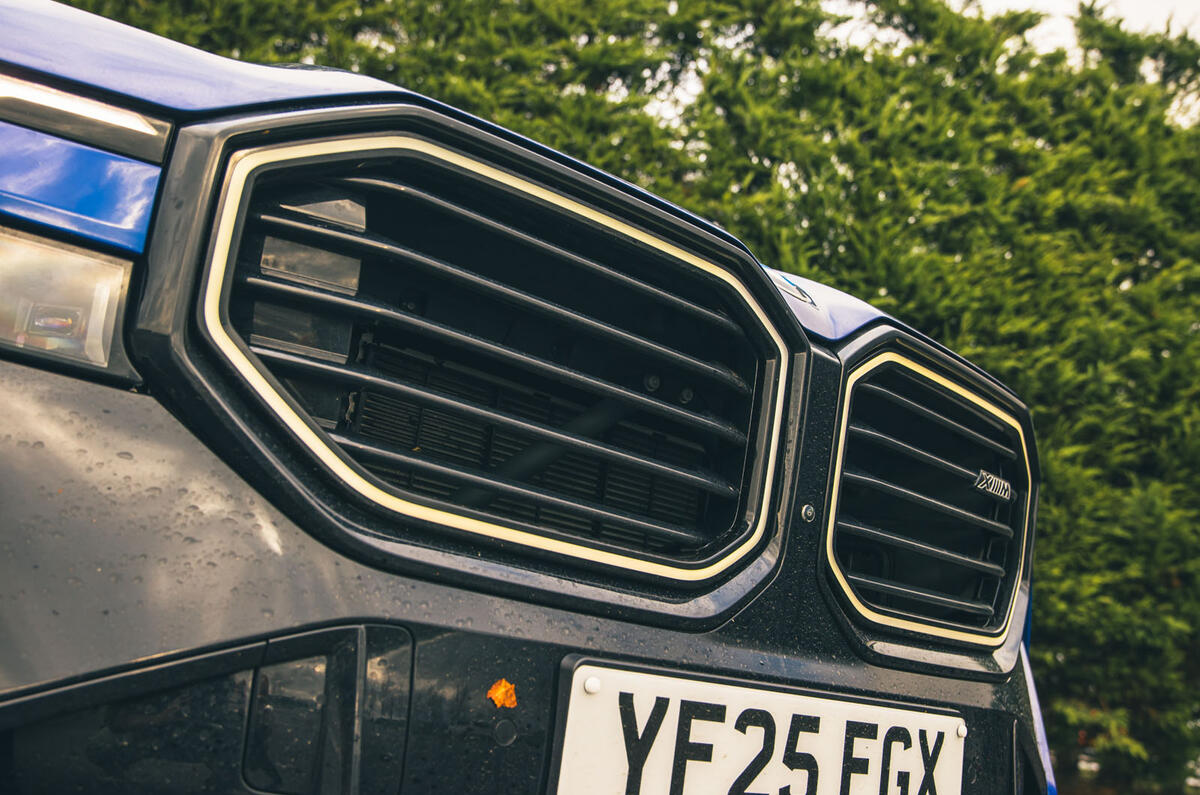 BMW XM review 2025 005