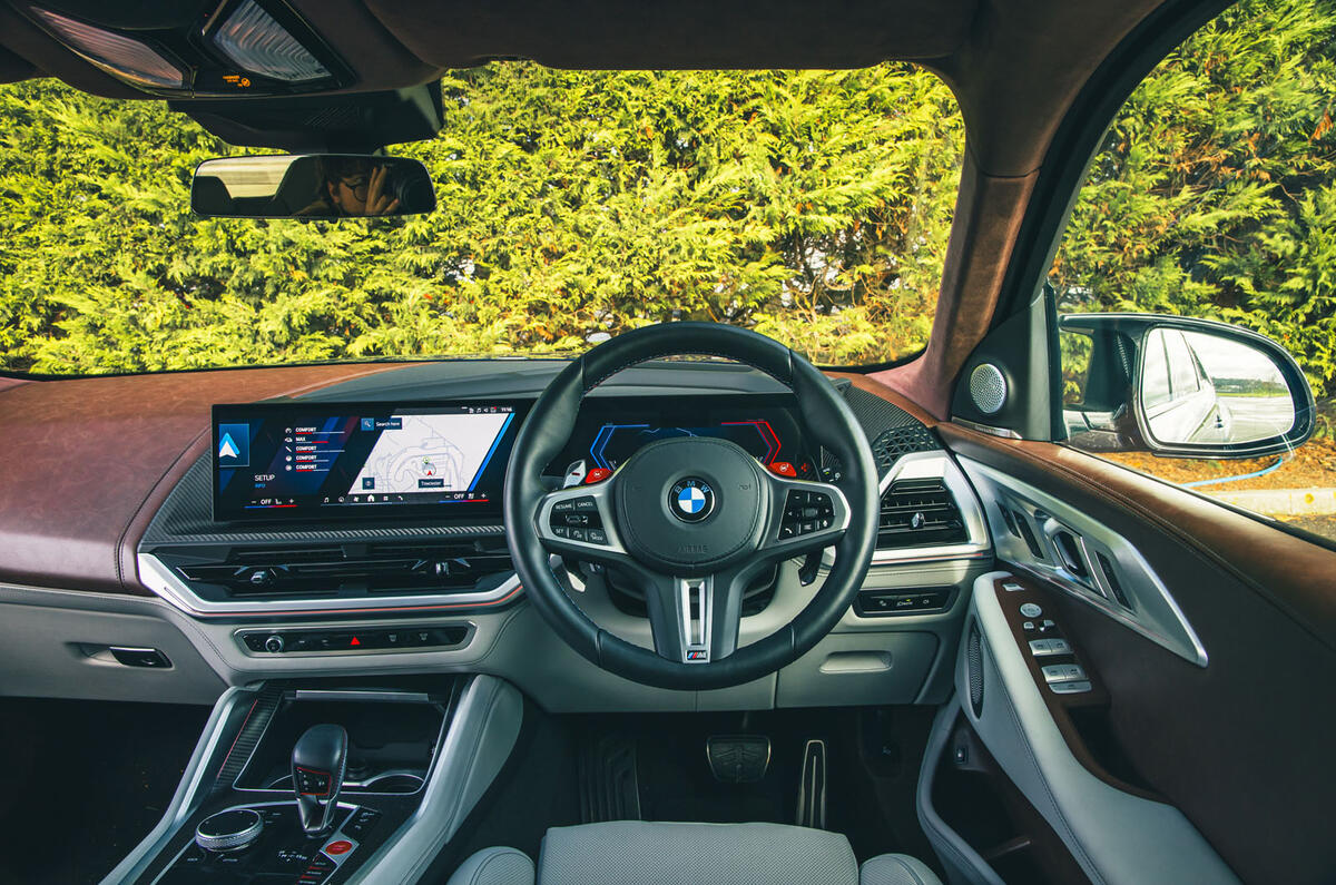 BMW XM review 2025 010