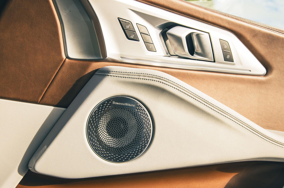 BMW XM review 2025 019