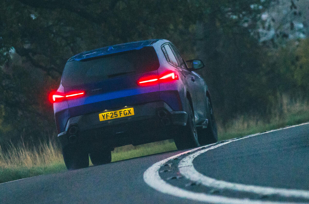 BMW XM review 2025 028