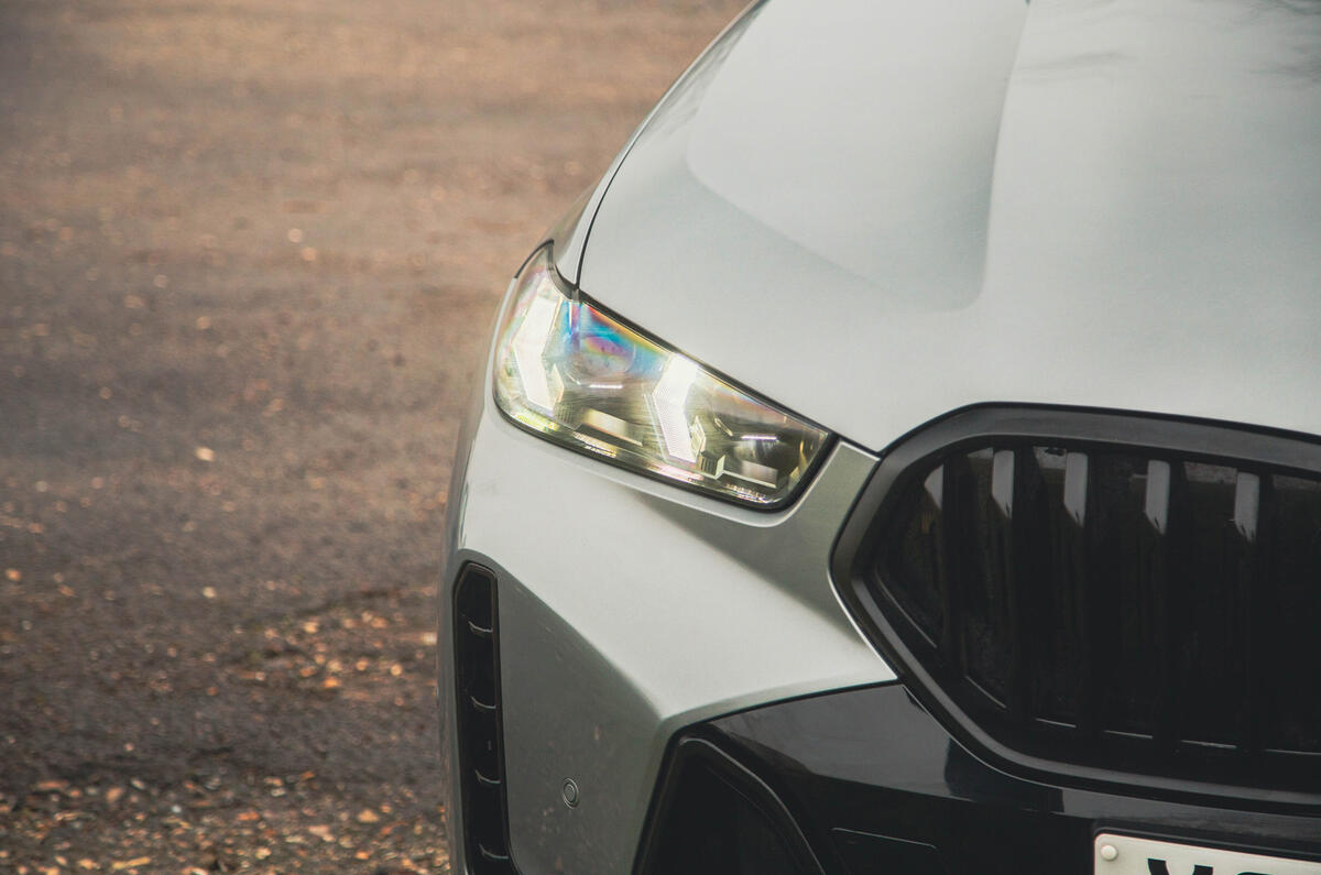 BMW X6 front light and grille BMW X6 front light and grille