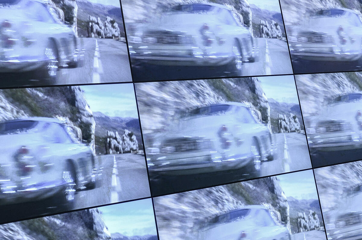 Bond in Motion - picture special