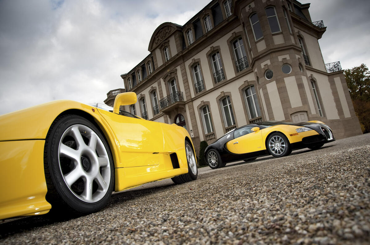 Bugatti Veyron vs Bugatti EB110