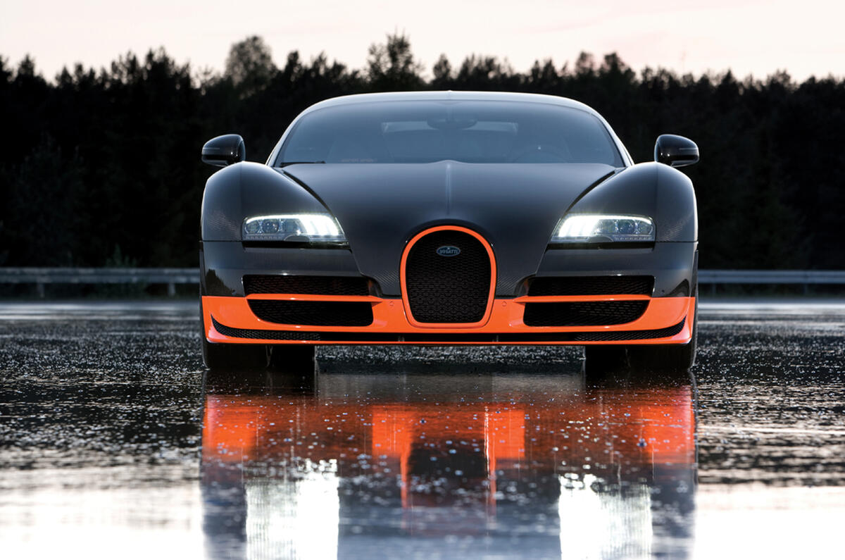 Bugatti sets land speed record