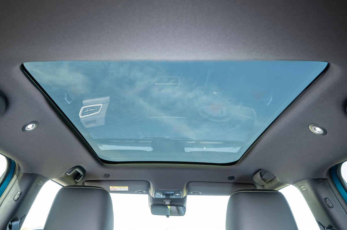 BYD Atto 2 DM i review 2026 19