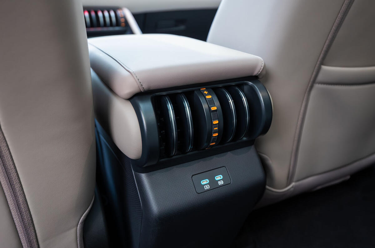 BYD Atto 3 review 2026 017