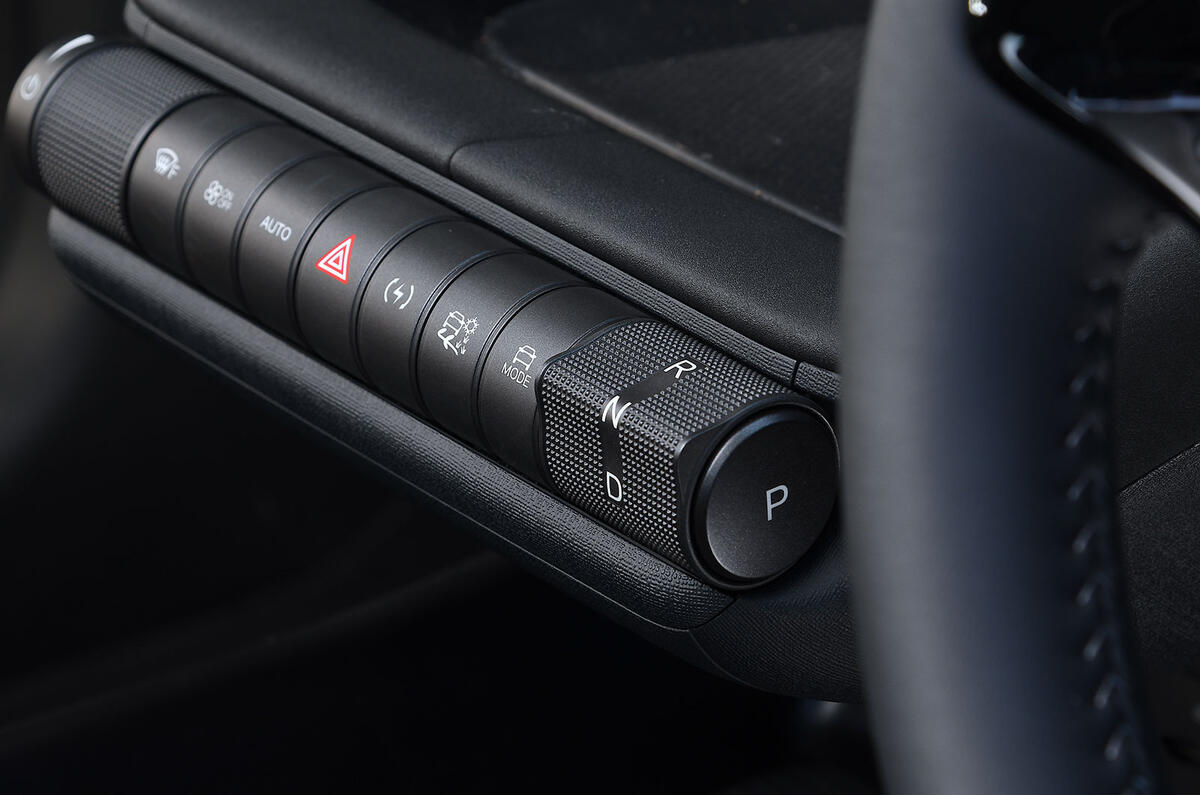 BYD Dolphin 2024 jb20240821 4842 BYD Dolphin 2024 jb20240821 4842