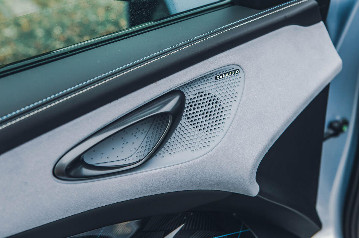 byd seal review 2024 17 door handle