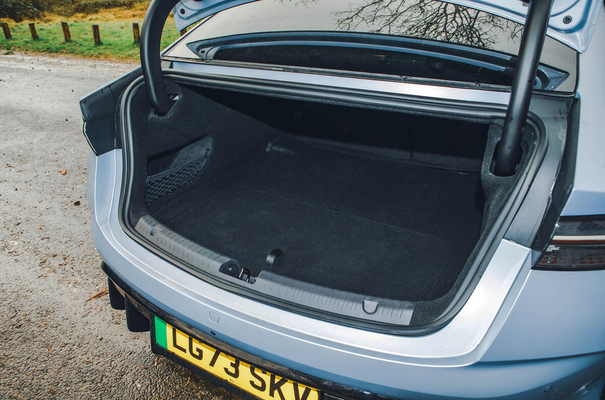 byd seal review 2024 21 boot