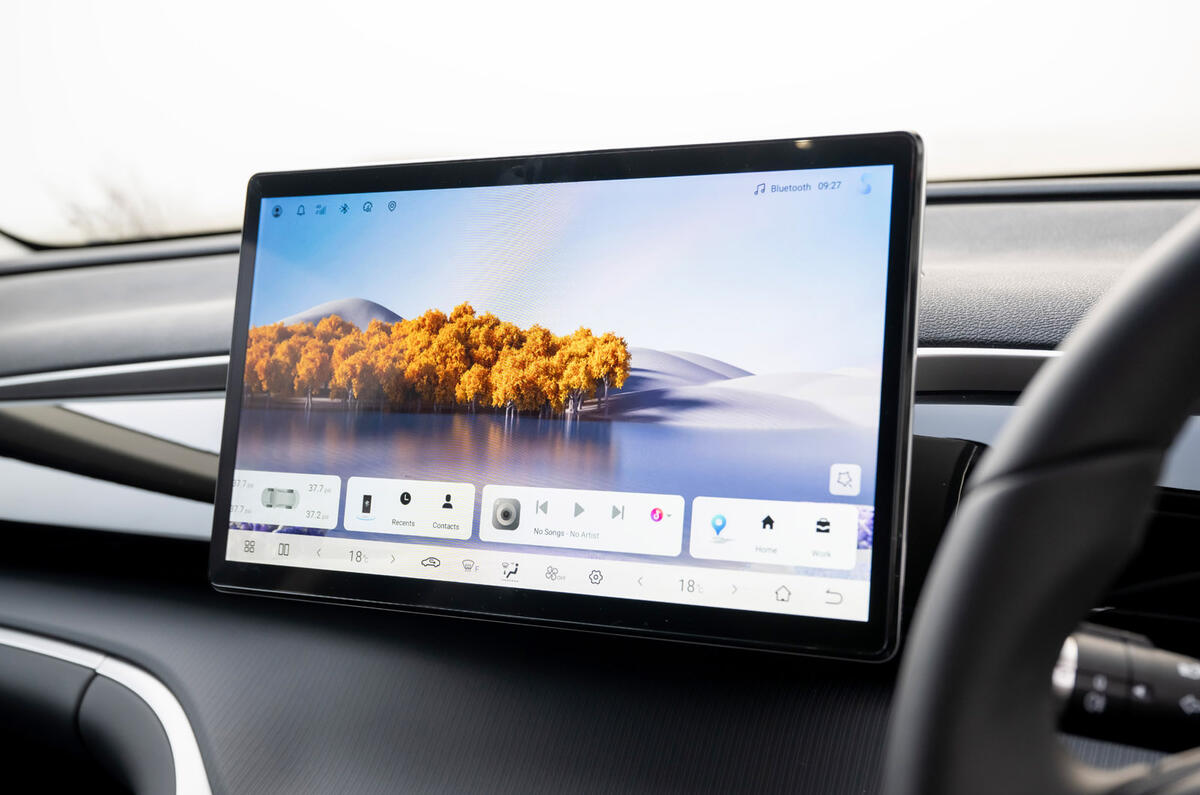 BYD Sealion 5 review 2026 015