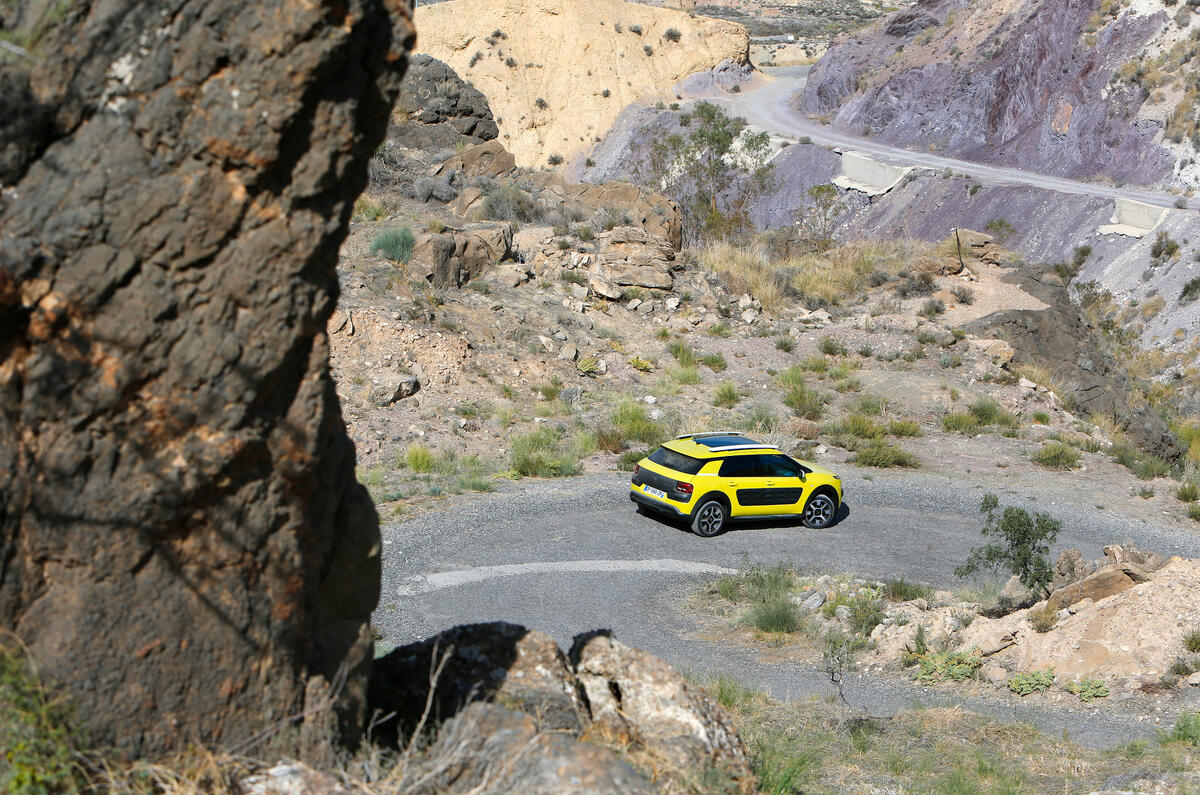 Citroen C4 Cactus vs the desert - picture special 