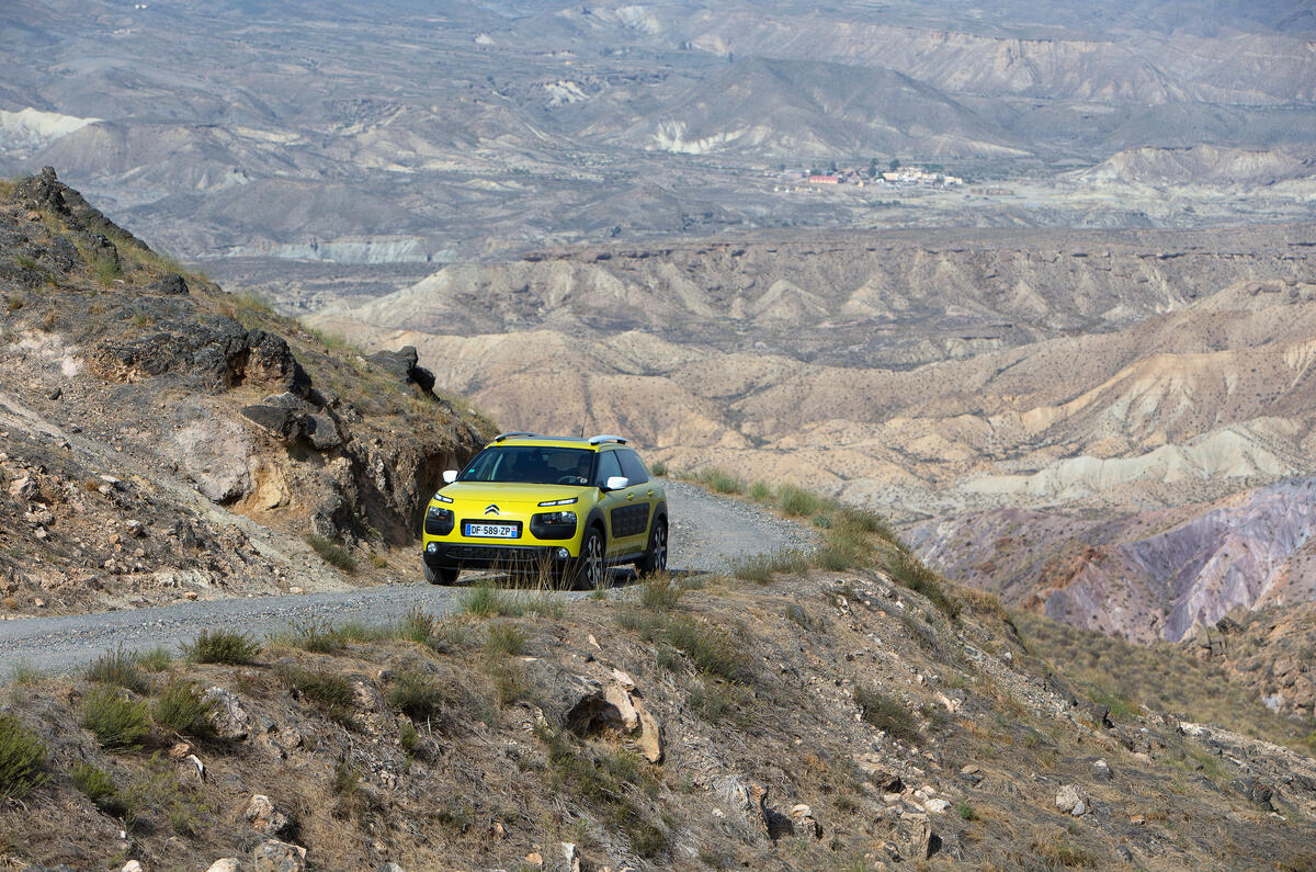 Citroen C4 Cactus vs the desert - picture special 
