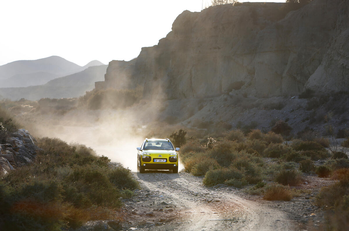 Citroen C4 Cactus vs the desert - picture special 