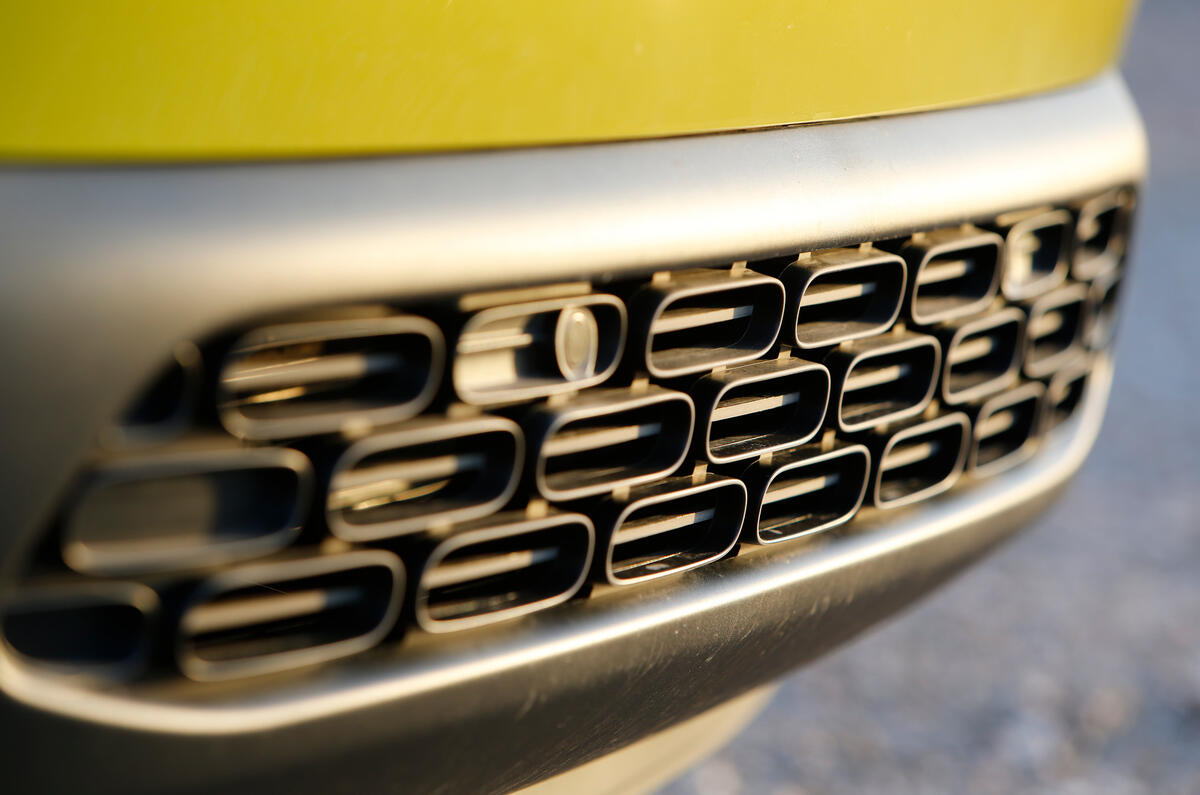 Citroen C4 Cactus vs the desert - picture special 